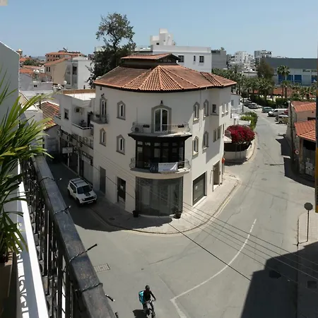 Makom - 1 Bed Boutique